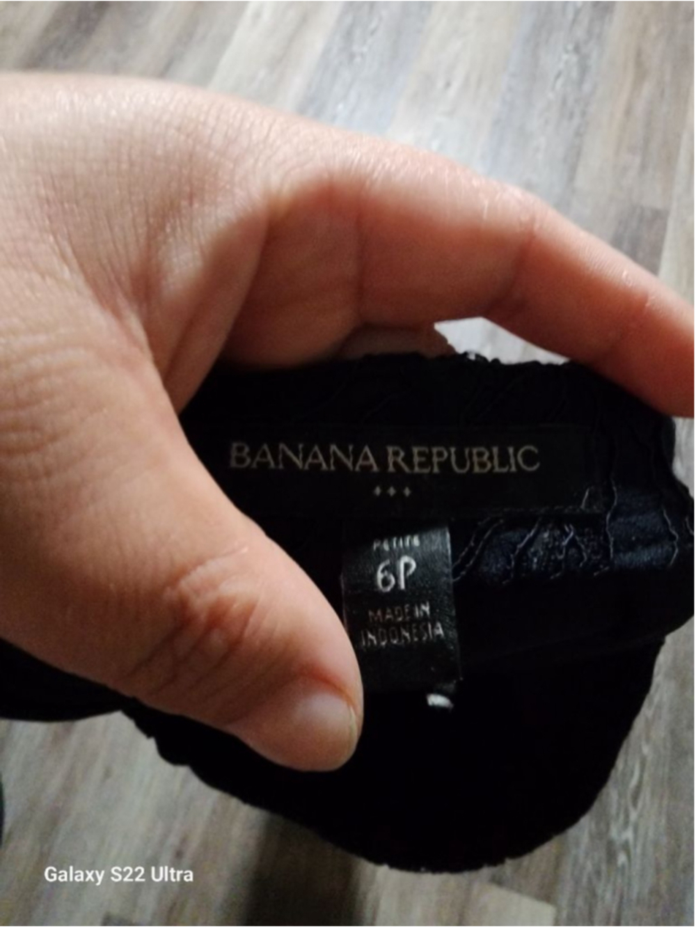 Women's Banana Republic Black Lace Pencil Skirt 6P - Picture 7 of 9